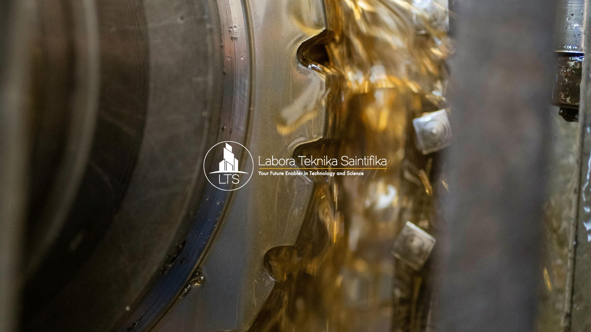 Cara Memilih Pelumas yang Tepat untuk Motor Listrik Anda